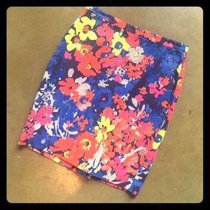 Ann Taylor Loft floral pencil skirt