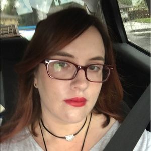 Meet your Posher, Christen