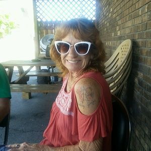 Meet your Posher, Jan