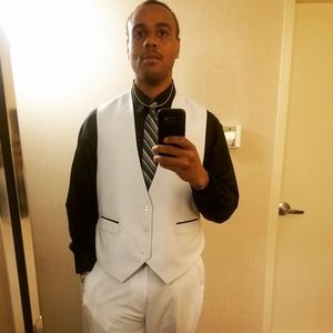 Meet your Posher, Jonathan