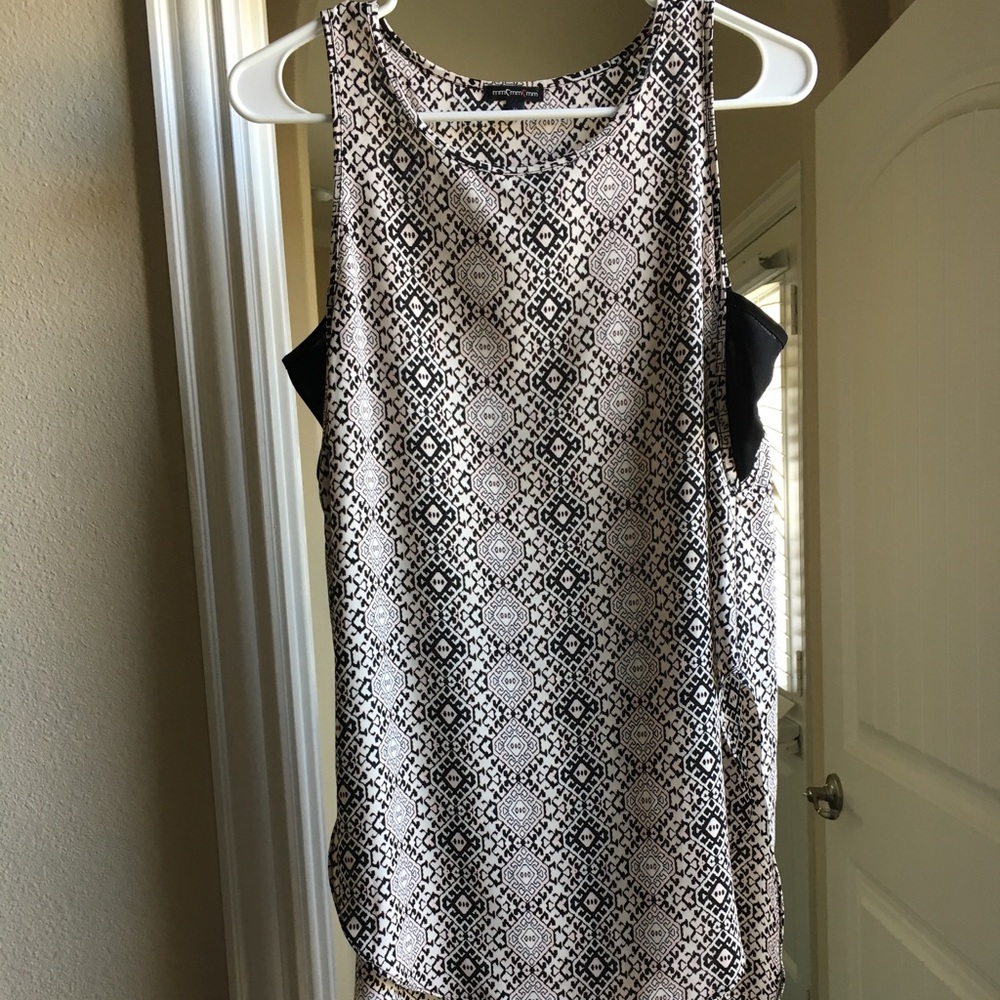 Sleeveless never worn