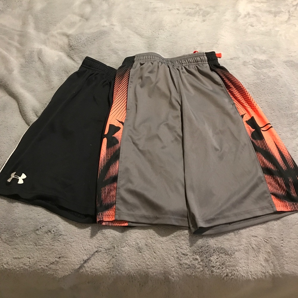 Youth shorts and top.