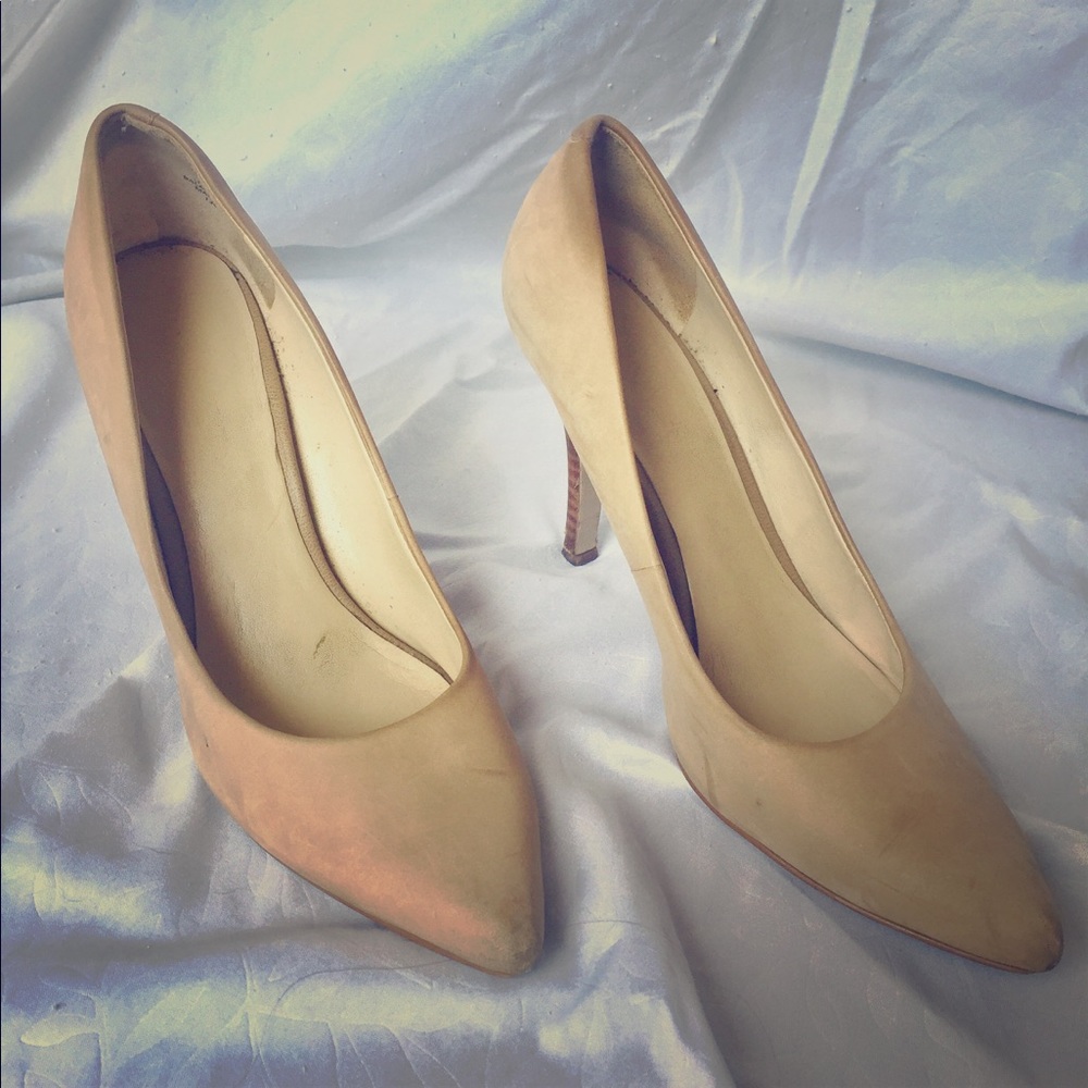 Nine West Tan Heels, Size 8