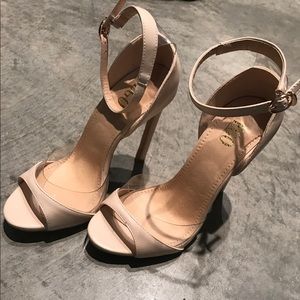 Nude heels!