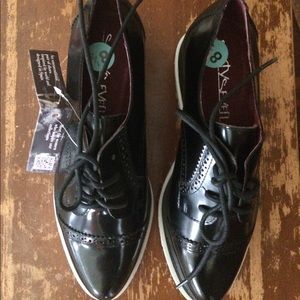 NWT sixty seven  oxford, wingtip wedge
