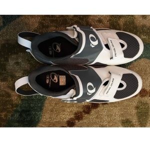 Spin / cycling shoes