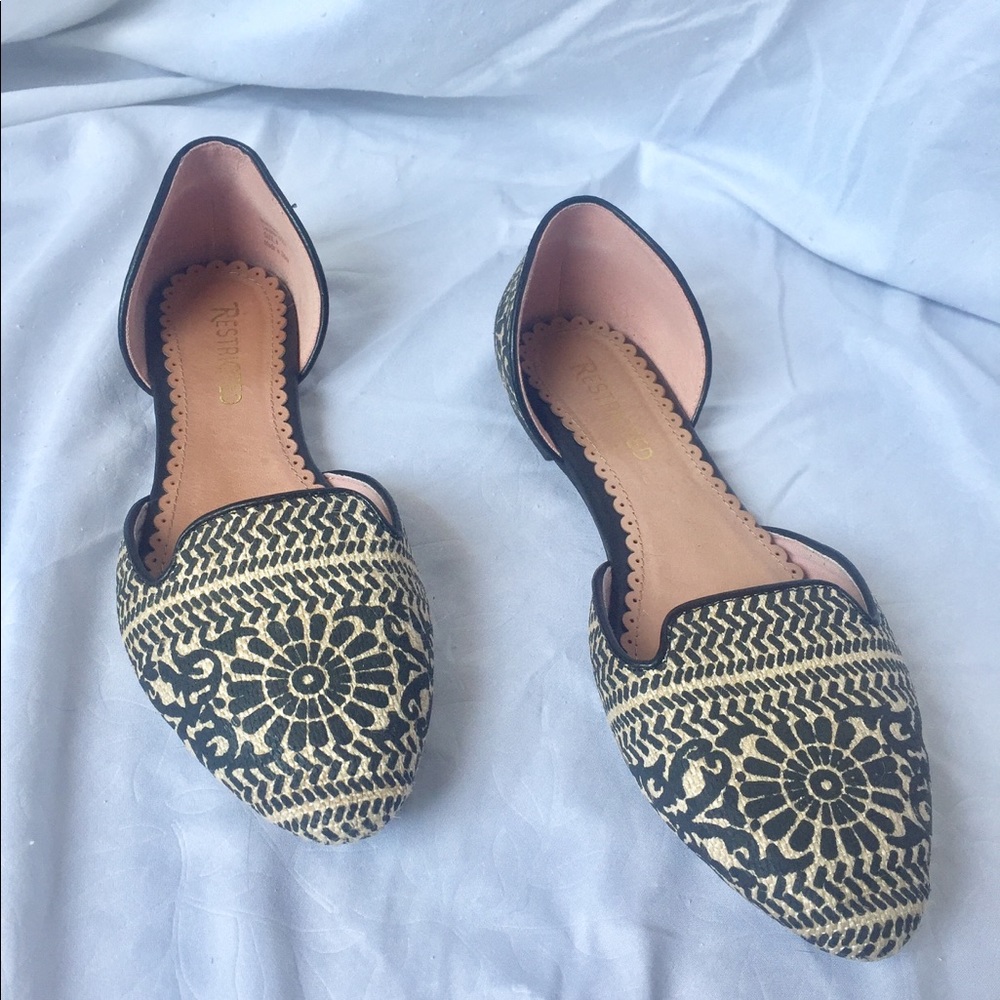 Restricted Flats, Size 8