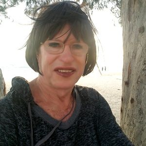 Meet your Posher, Nicci