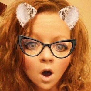 Meet your Posher, Chrissy