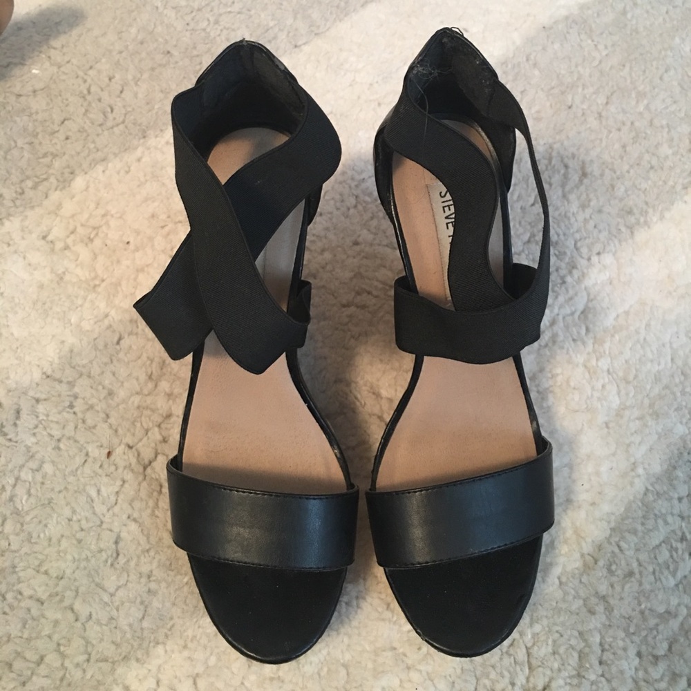 Steve Madden wedges