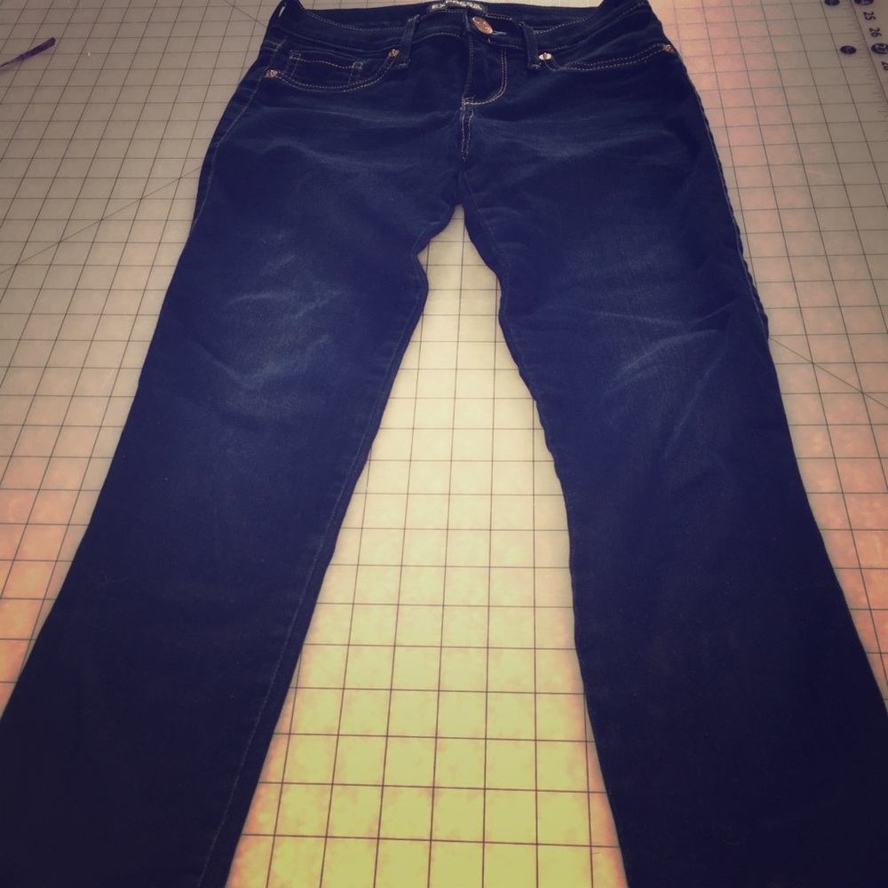 Express Stella Stretch Low Rise Cropped Jean