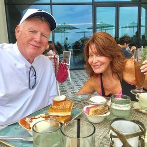 Meet your Posher, Iris