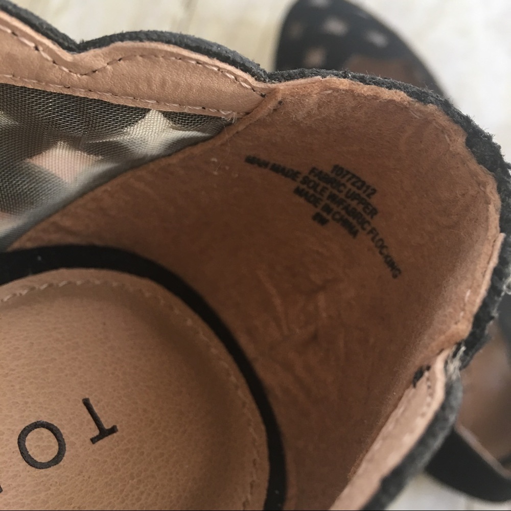 Torrid Black Cut Out Mesh Almond Toe Flats - Picture 3 of 6