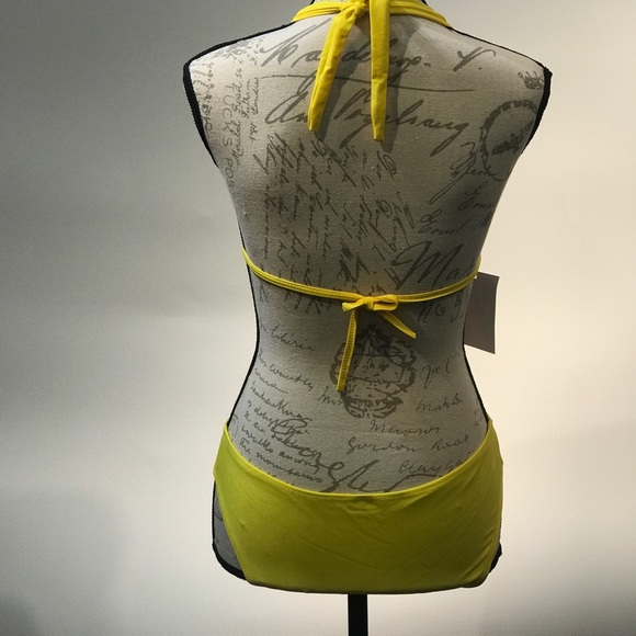 ππNWT Sexy monokini one piece cut out swimsuitπ - Picture 4 of 8