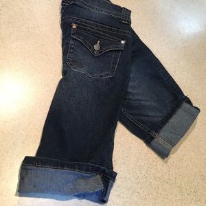 Bermuda jean shorts