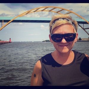 Meet your Posher, Aimee