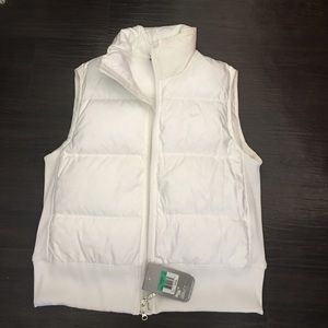 Nike puffer vest