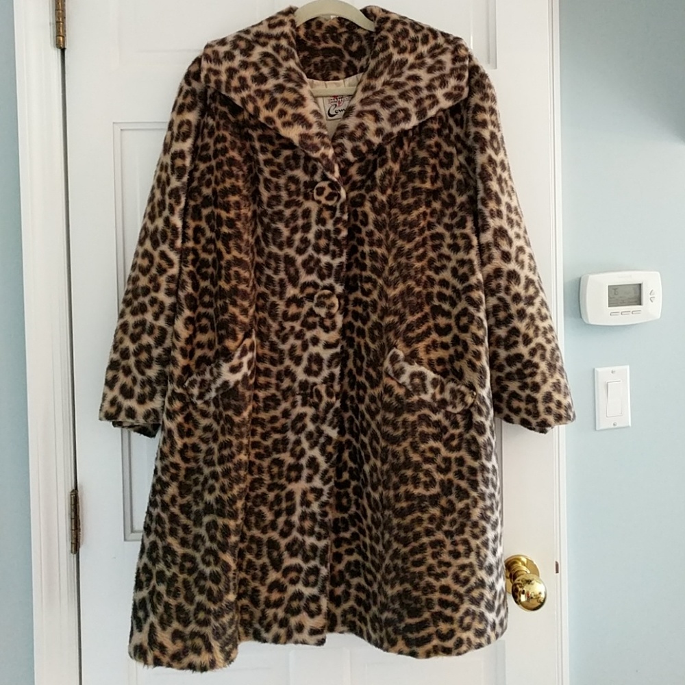 Vintage faux leopard swing coat
