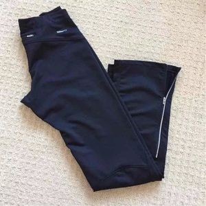 Like new Nike Fit Yoga pants
