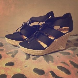 Size 8 Merona Women's Black Wedge