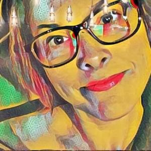 Meet your Posher, Carrie