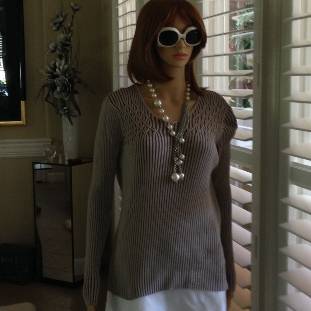 Allison Sheri long sleeve sweater.