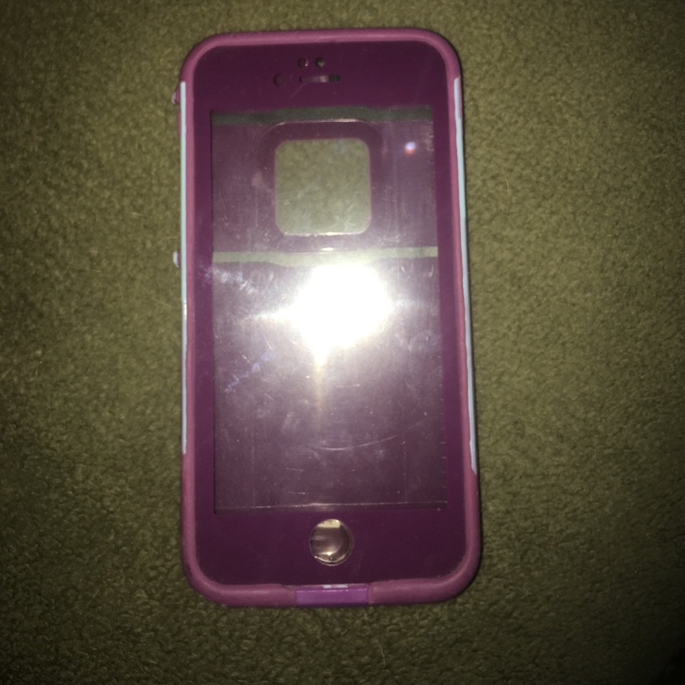 Used life proof case