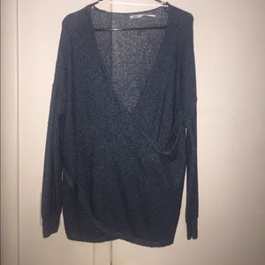 Long sleeve sweater lightweight