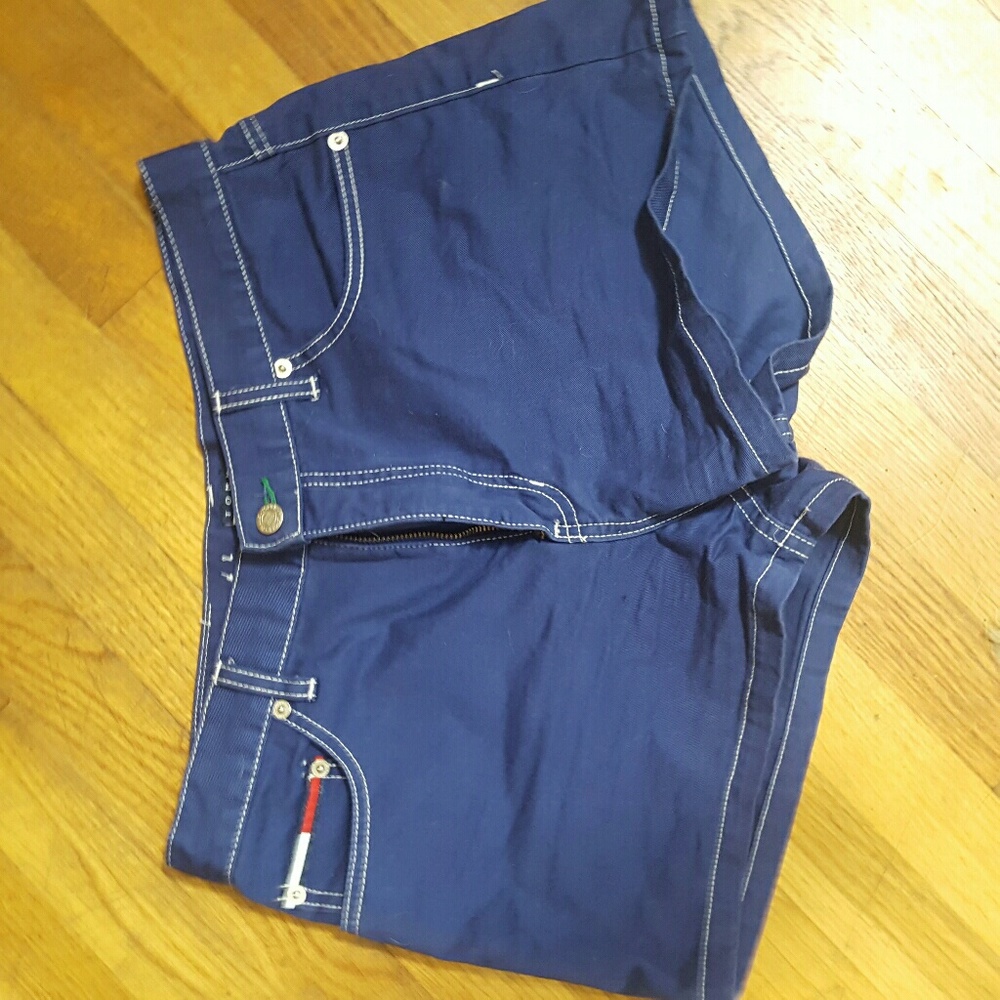 Vintage Tommy Jeans 90s shorts