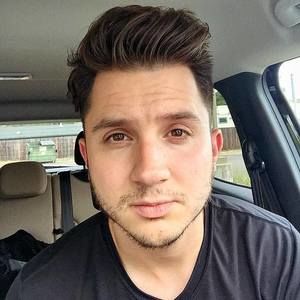 Meet your Posher, Nathan