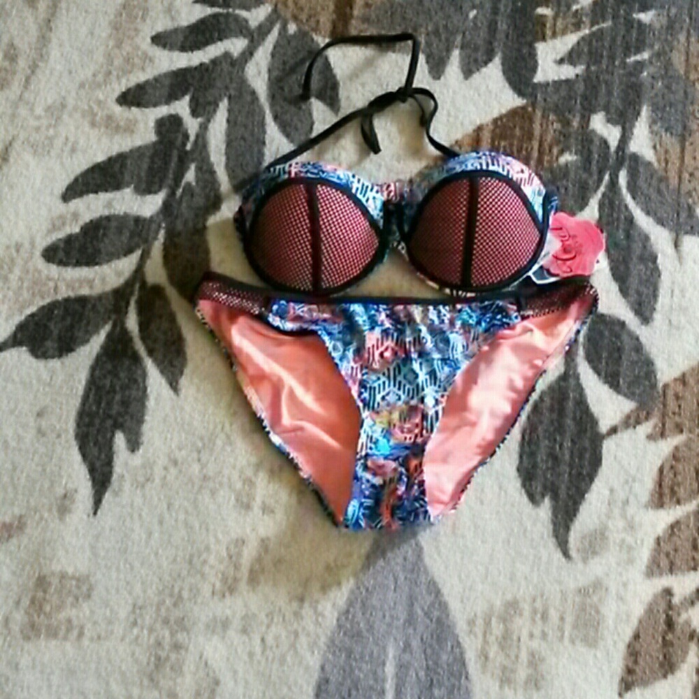 Multi color 2 piece bikini