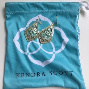 addie Kendra Scott earrings - GOLD