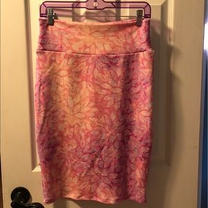 S LuLaRoe Cassie Pink Floral