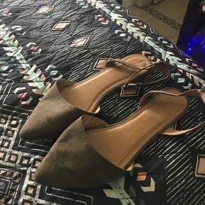 Brown pointed flats