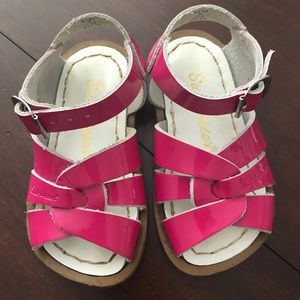 Size 5 Salt water sandals