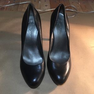 BLACK JESSICA SIMPSON HEELS