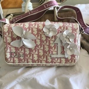 Christian Dior pink purse( new)