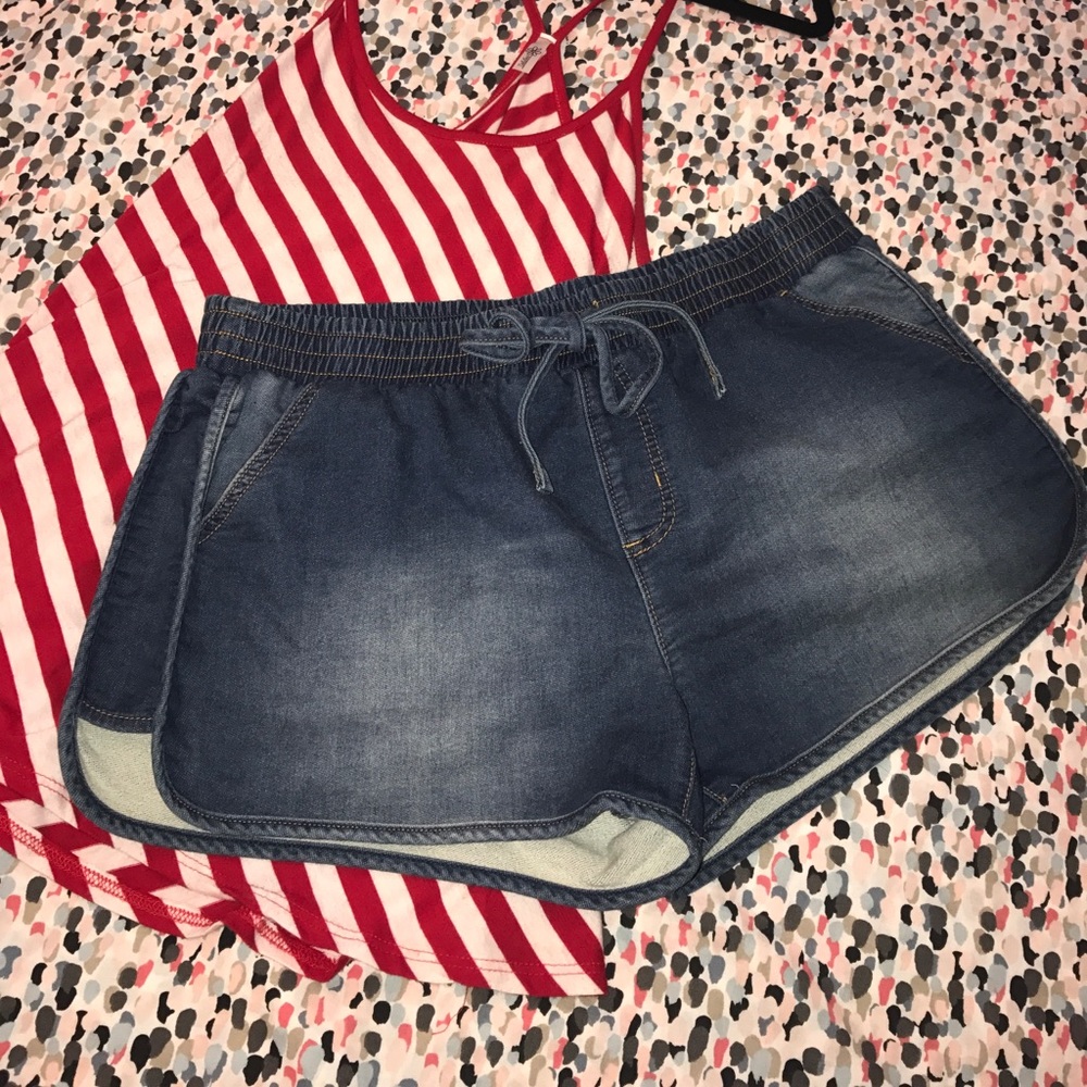 Mossimo Super Stretch Denim ⭐️size-XL