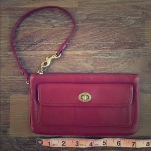 Coach NWOT Leather Wristlet