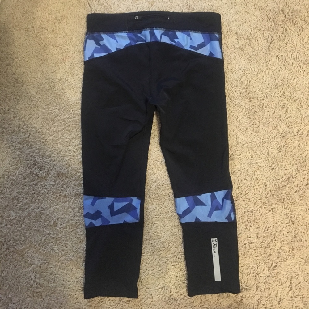 Under Armour Compression Capri Leggings