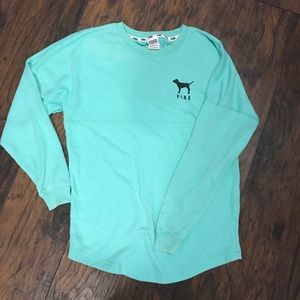 oversized sweatshirt