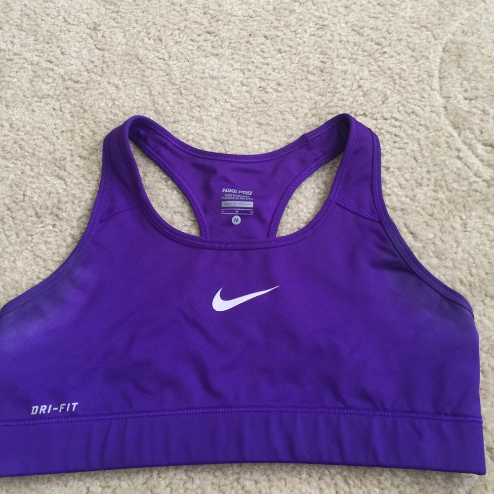 Nike Pro sports bra