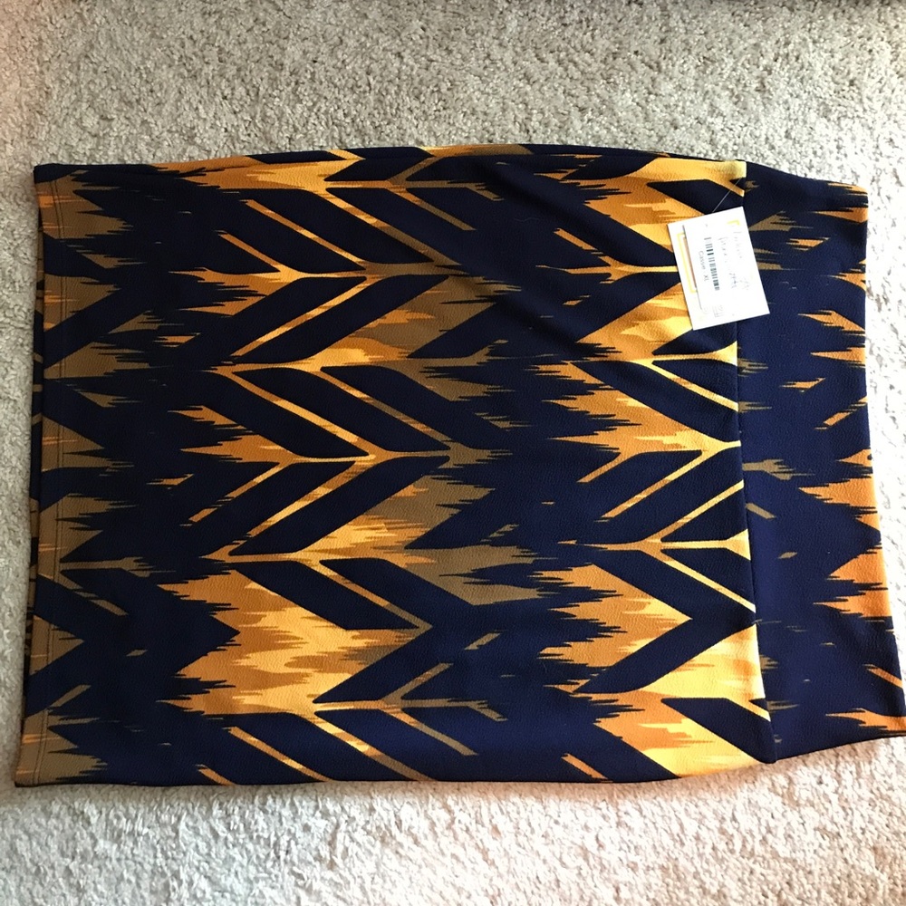 Lularoe Cassie XL