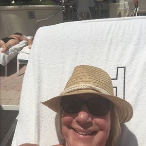 Meet your Posher, Kaye