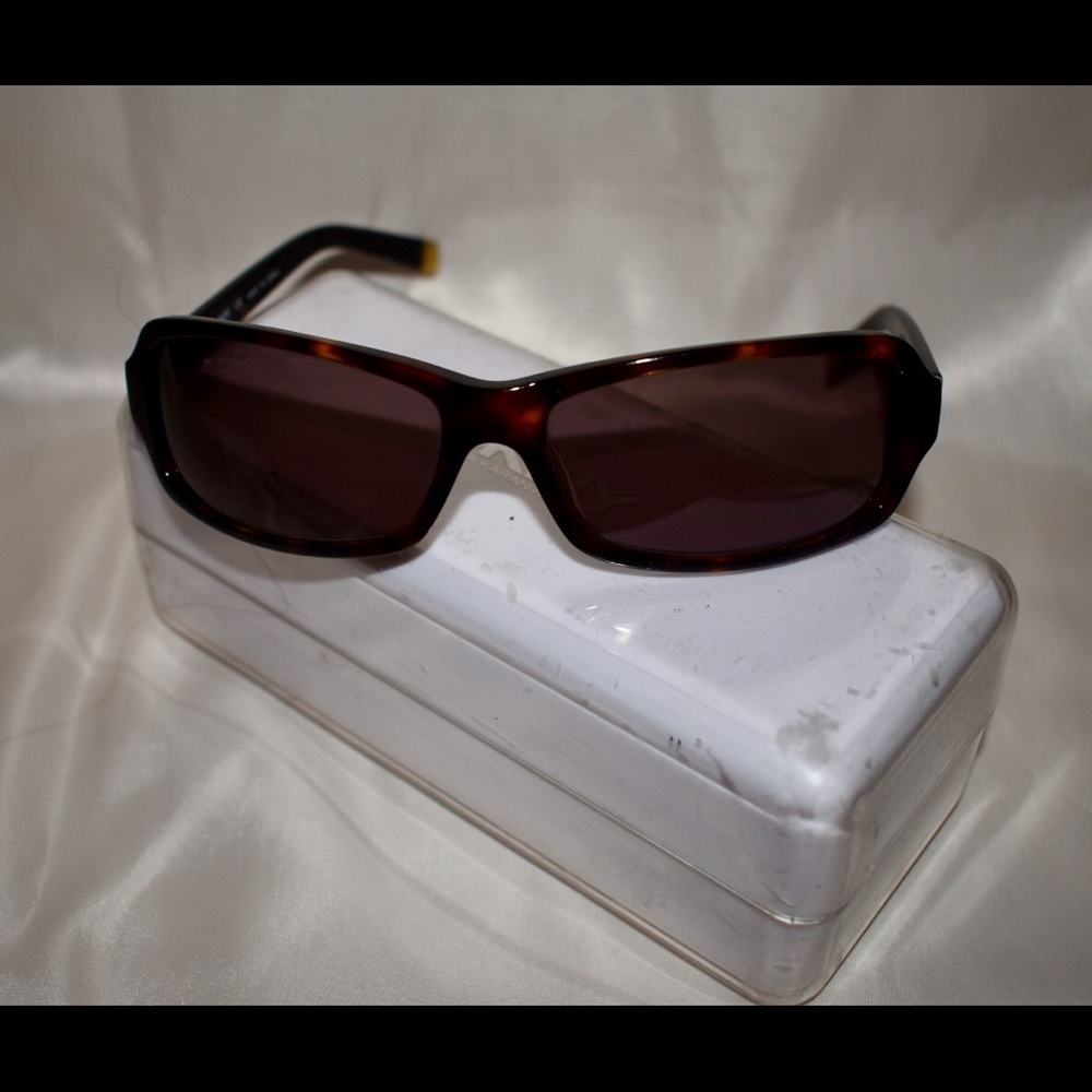 DKNY Women's Sunglasses