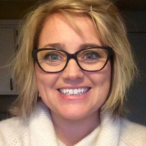 Meet your Posher, Casey