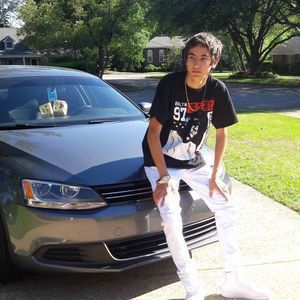 Meet your Posher, Giovani