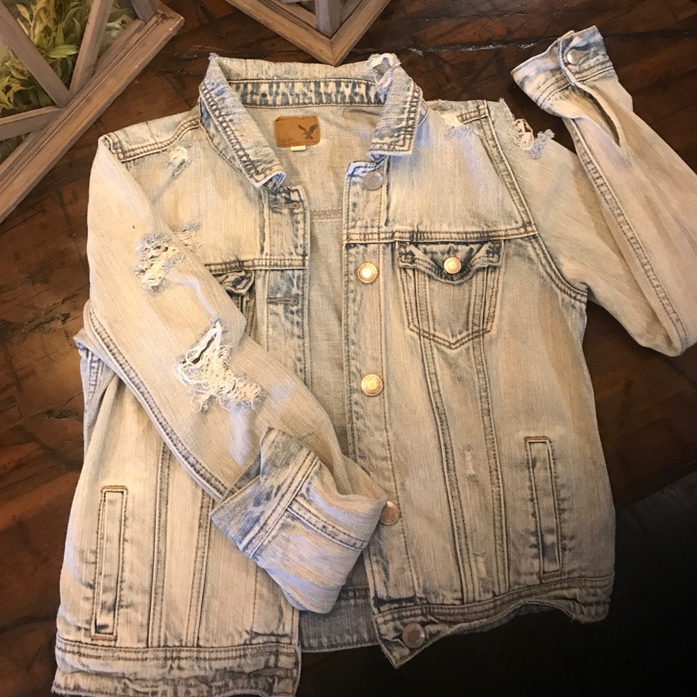 AMERICAN EAGLE JEAN JACKET