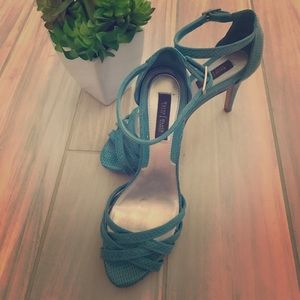 WHBM Strappy Teal Shoe Sz 8.5
