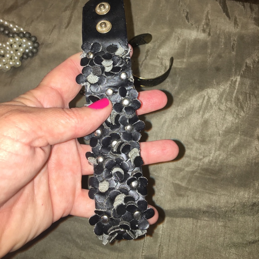 Bracelet bundle - Picture 2 of 4